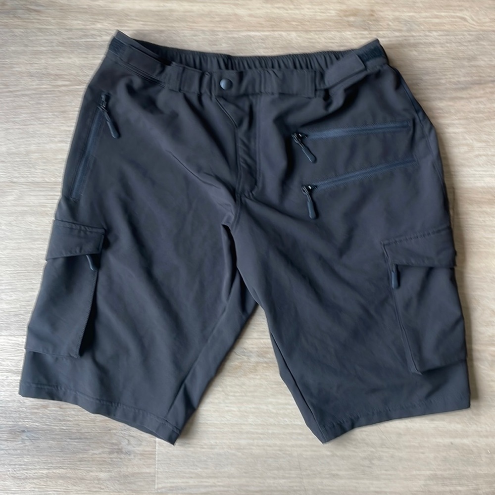 MTB mountain bike shorts.  XL.